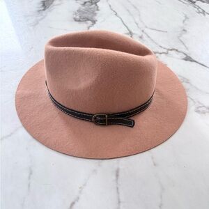 Steve Madden Brown Fedora with Dark Brown Buckle Band